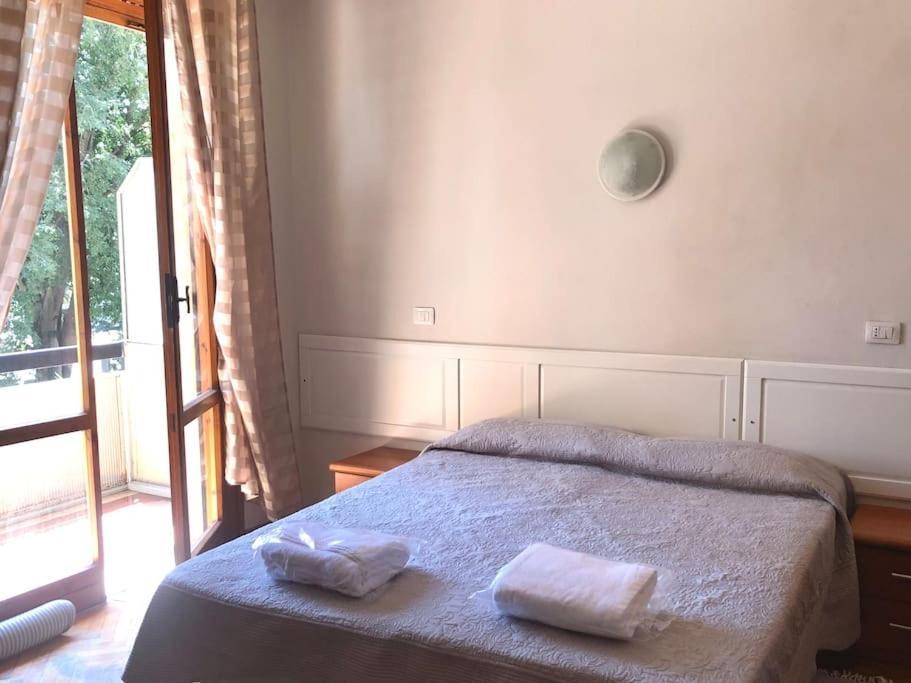 Hotel Sansovino Bed And Car Florencia Exterior foto