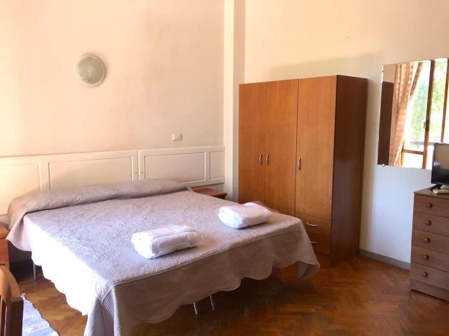 Hotel Sansovino Bed And Car Florencia Exterior foto