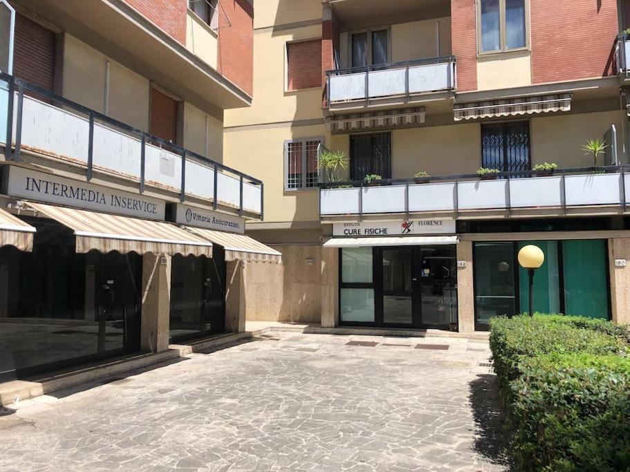 Hotel Sansovino Bed And Car Florencia Exterior foto